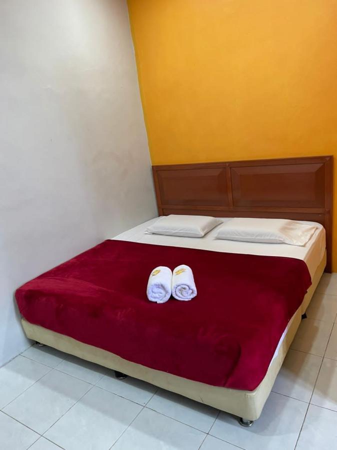 Samudera Hotel Kampung Kuala Besut Eksteriør billede