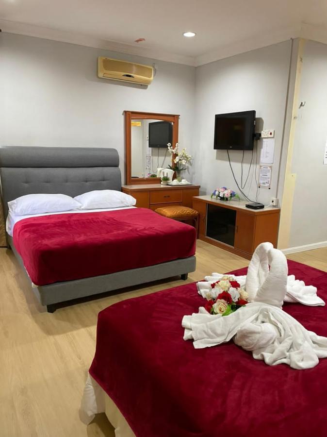 Samudera Hotel Kampung Kuala Besut Eksteriør billede