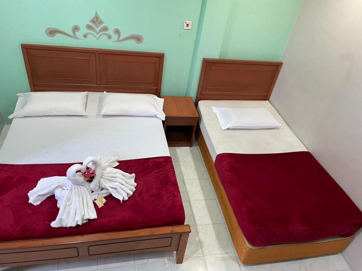Samudera Hotel Kampung Kuala Besut Eksteriør billede